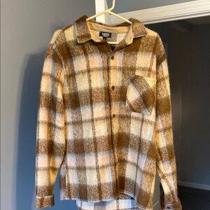 Mann Brown Plaid Button-Up Shirt